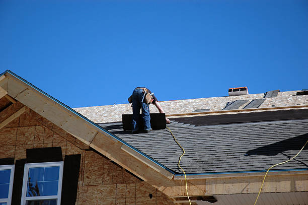 Best Roof Leak Repair  in Loogootee, IN